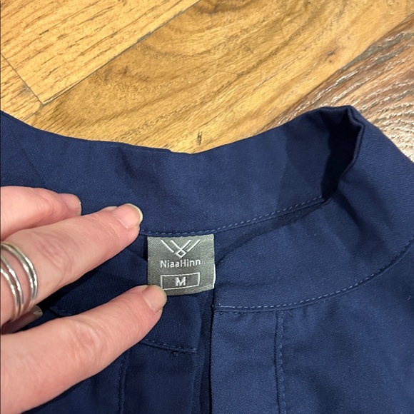 Navy/Royal Blue Women's Scrub Set - Picture 2 of 9